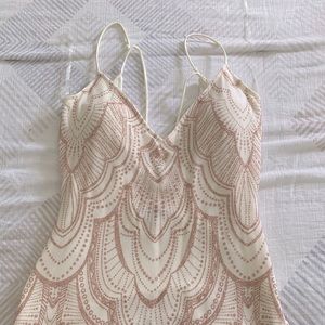 Gorgeous gold glitter dress!